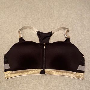 Victoria’s Secret Incredible Sports Bra